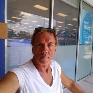 Meet your Posher, Thomas